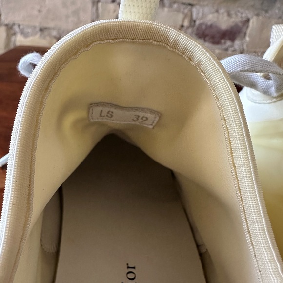 Dior D-Connect Sneaker - Picture 10 of 12